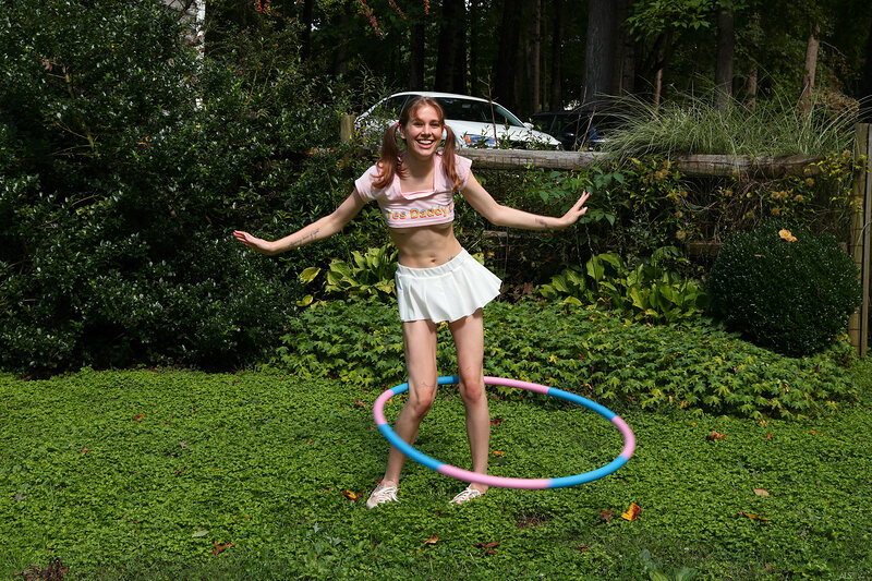 Ирина, 19 лет, 0 размер груди